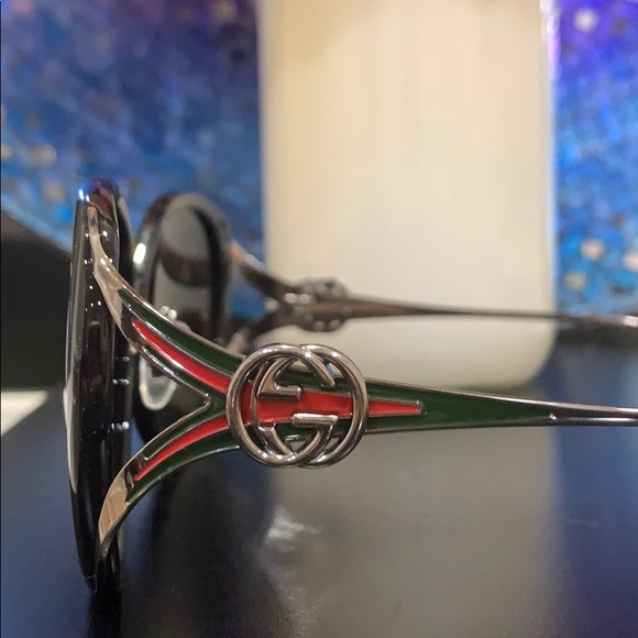 COPY - 💙💯% AUTHENTIC GUCCI Oval Sunglasses💙 - Picture 2 of 11